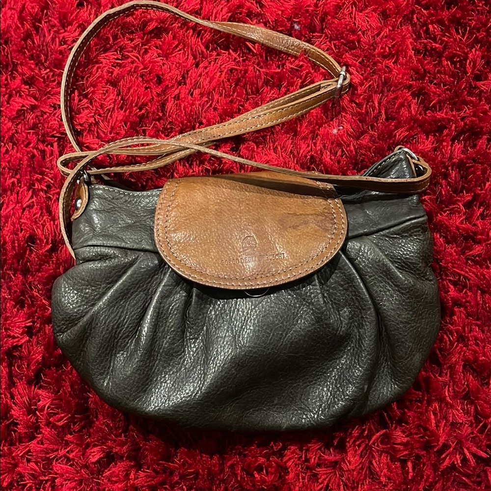 Vorgo Degli Etruschi Stylish Black and Brown Leather Women's Bag